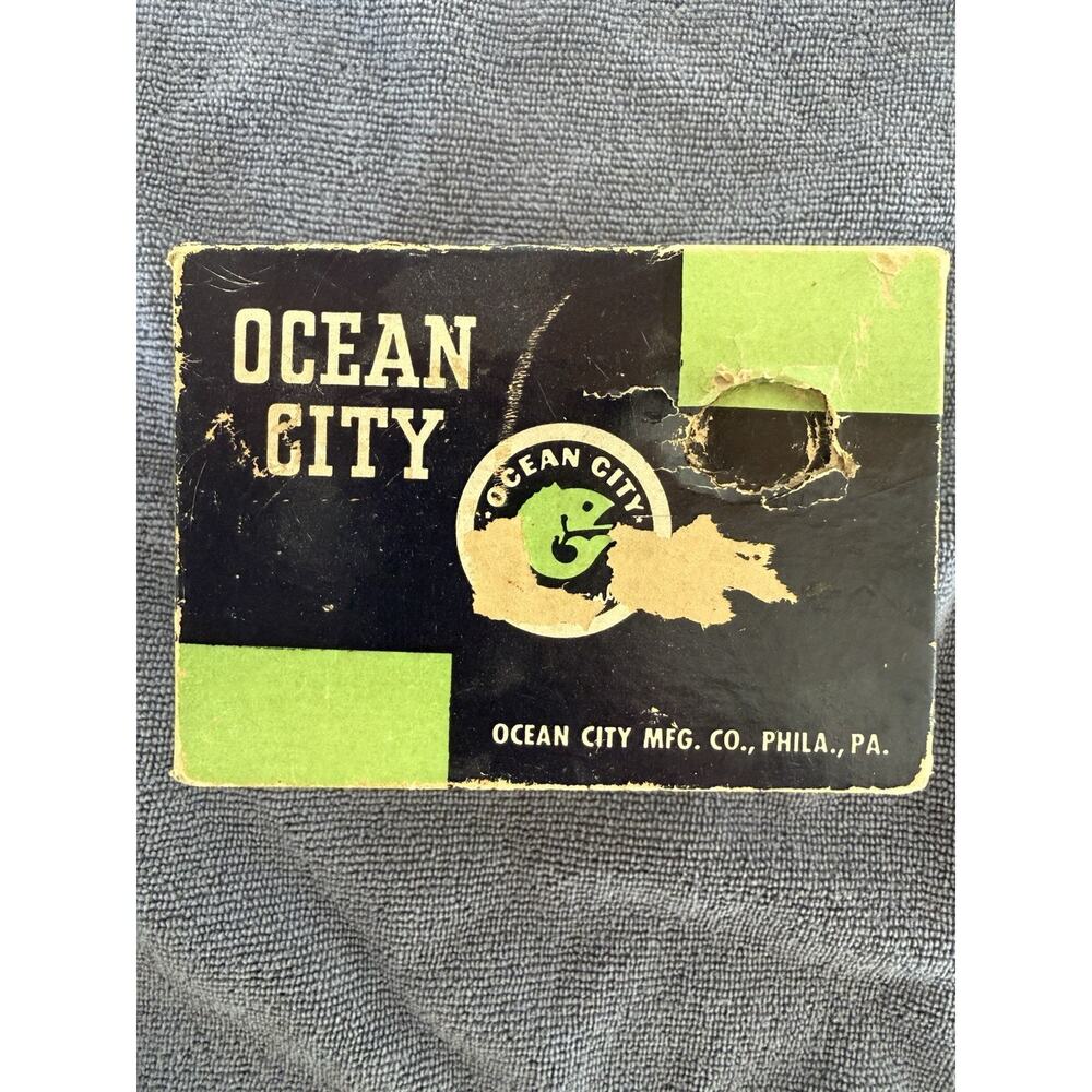 Ocean City No. 1581 Vintage Level Wind Casting Reel with Box and Instructions